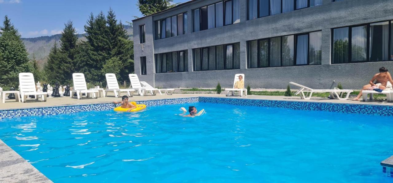 קאחתי Mountain Resort Gantiadi מראה חיצוני תמונה